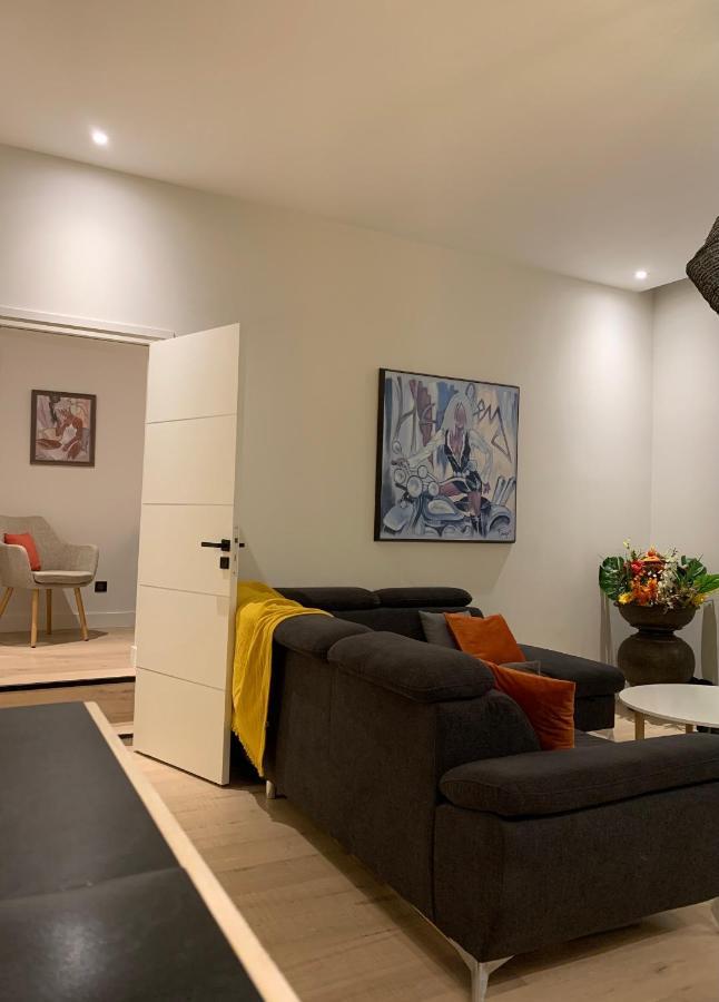 Apartment Vieux Nice-3 Pieces Moderne- 100m De La Nice